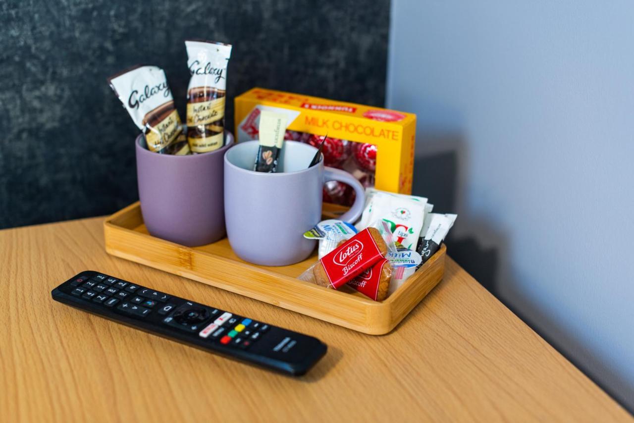 Heart Of Maidstone - Premium Double Rooms With Free Wi-Fi Exterior photo