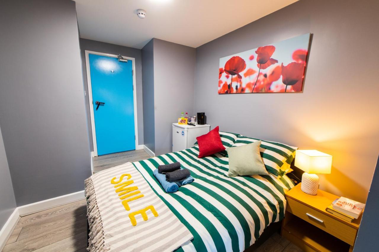 Heart Of Maidstone - Premium Double Rooms With Free Wi-Fi Exterior photo