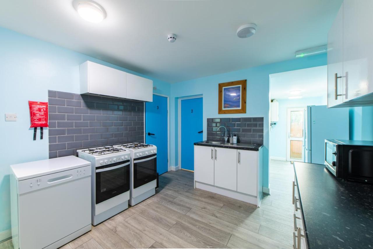 Heart Of Maidstone - Premium Double Rooms With Free Wi-Fi Exterior photo