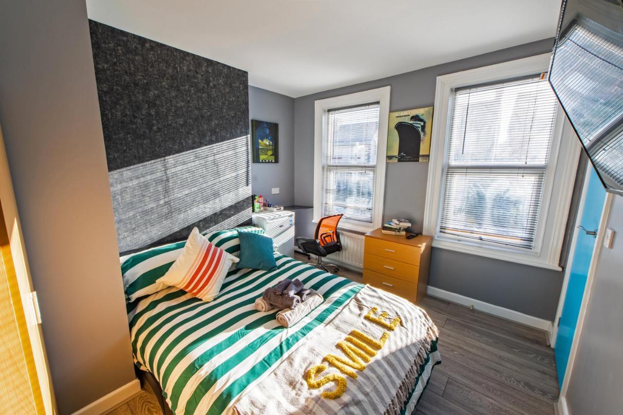 Heart Of Maidstone - Premium Double Rooms With Free Wi-Fi Exterior photo