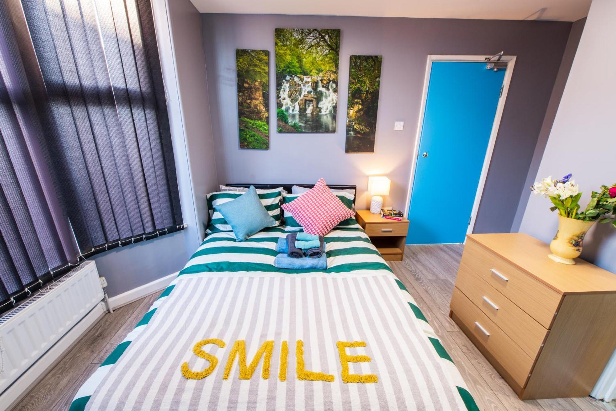 Heart Of Maidstone - Premium Double Rooms With Free Wi-Fi Exterior photo